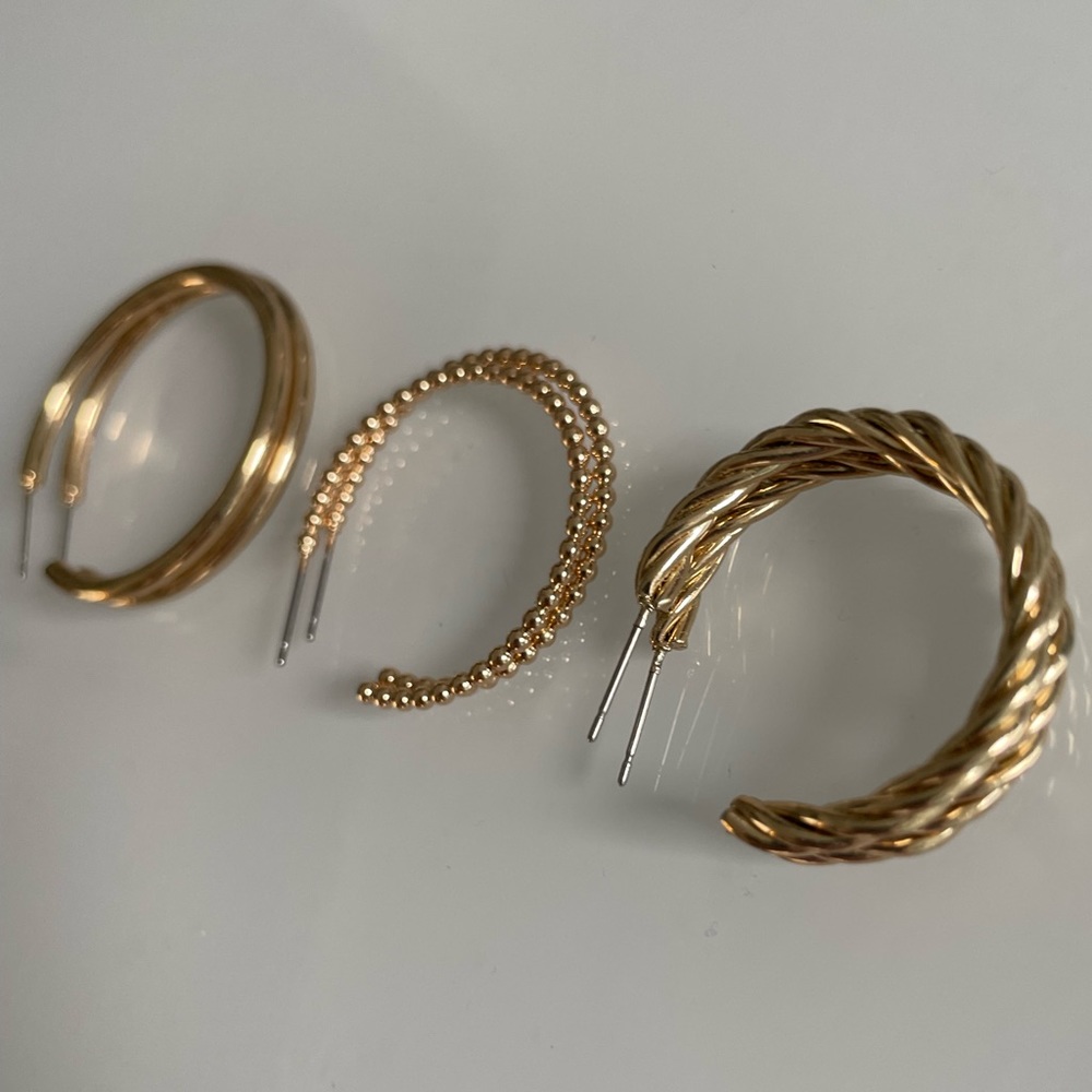 (3 PACK) Gold Hoop Earrings